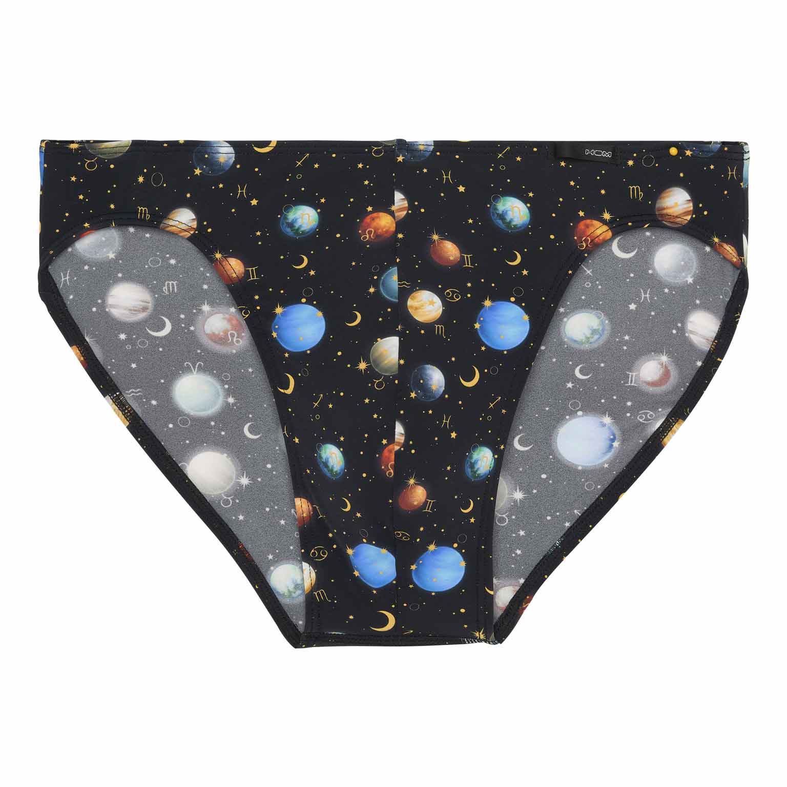 P004